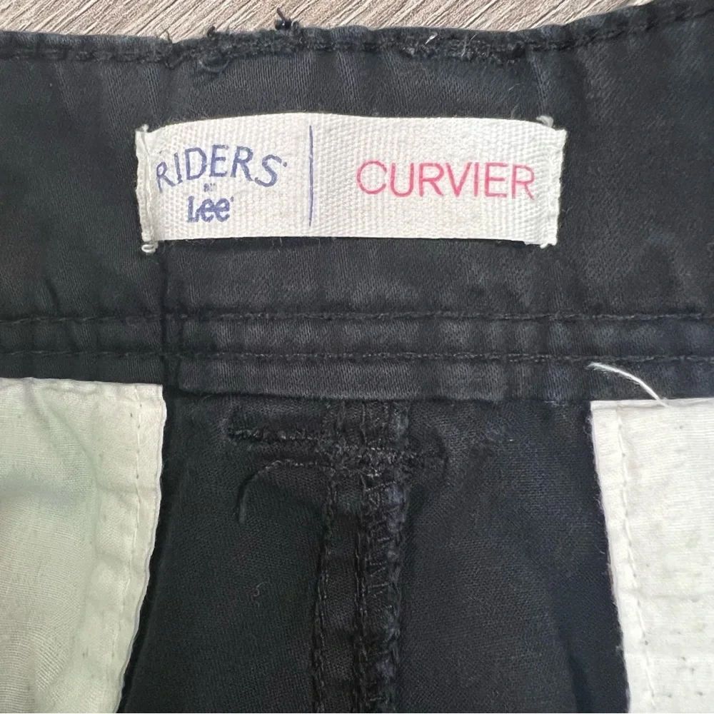 Riders by Lee Curvier Casual Dress Work Black Pants Size 16 M Chino Trousers - Picture 9 of 10